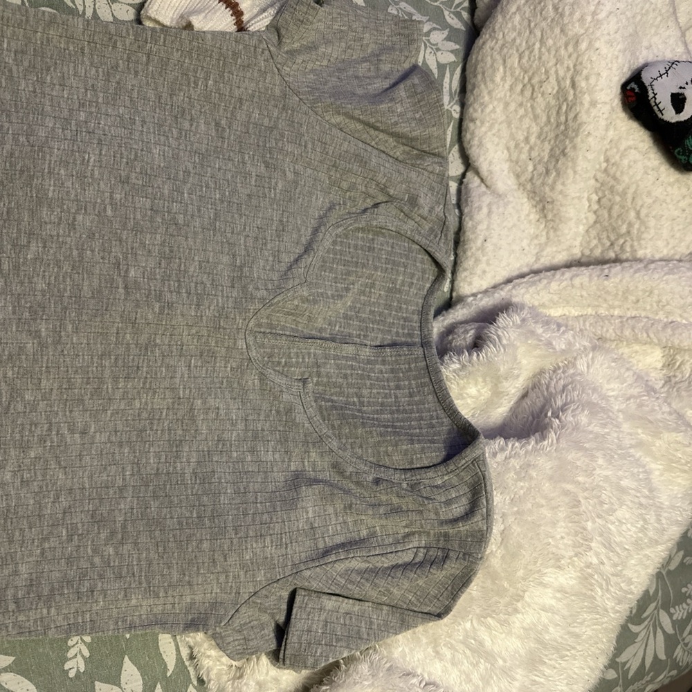 Gray Short Sleeve Top
